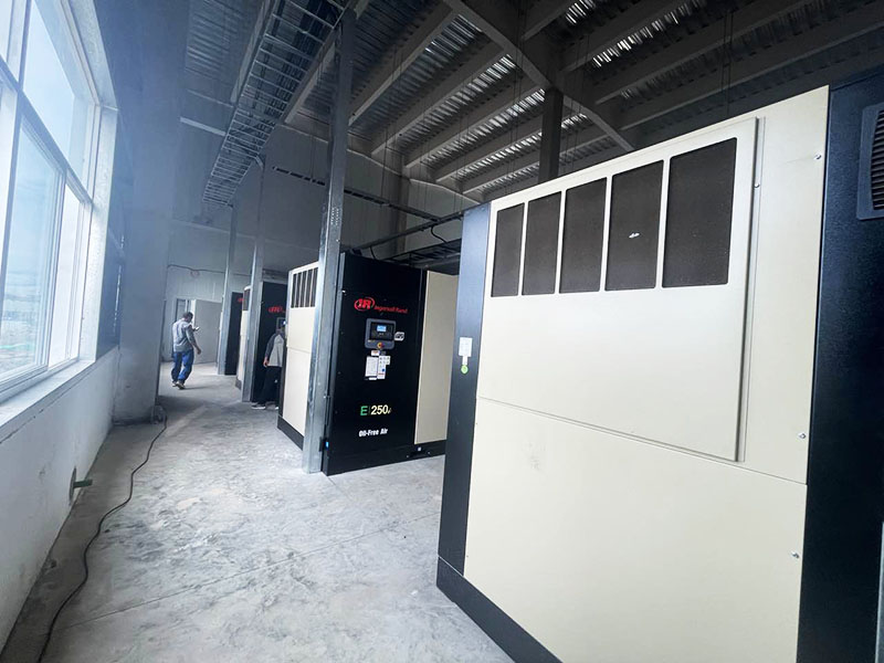 某某大型電子企業